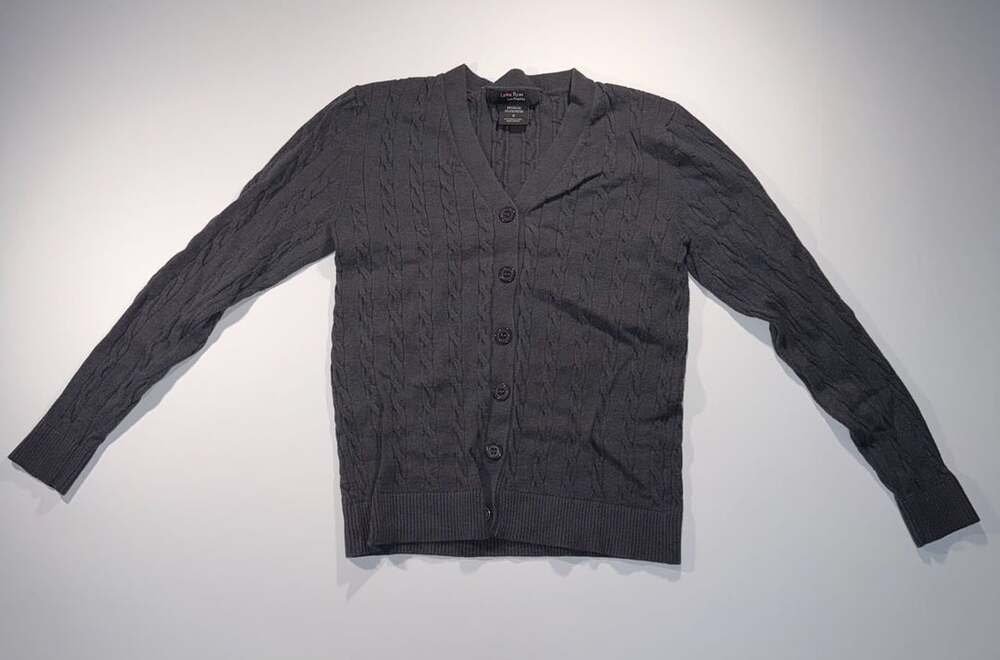 Love Ryan Los Angeles Gray Cable Knit V-Neck Button Cardigan Sweater